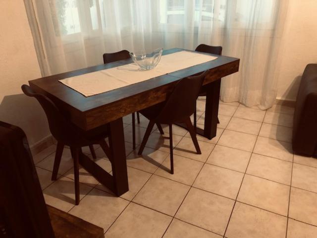 Votre Sejour A Sanary Dans Bas De Villa Avec Terrasse Vegetalisee Et Abritee Exposition Est Sud Ouest A 400M Du Centre Ville En Zone Pietonne Ou Tout Peut Se Faire A Pied Sanary-sur-Mer Εξωτερικό φωτογραφία